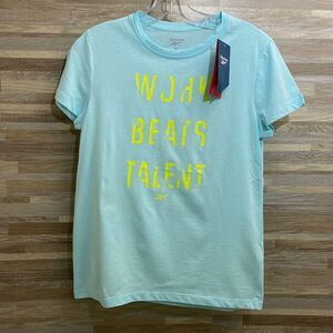 Reebok T-Shirt Women's Size Small Work Beats Talent Graphic Short Sleeve New
